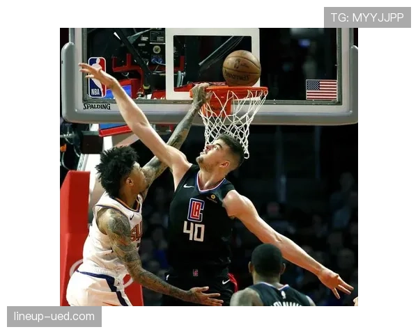 详解三秒区规则国际与NBA差异,篮球迷必须了解的裁判判罚标准 详解三秒区规则国际与NBA差异,篮球迷必须了解的裁判判罚标准